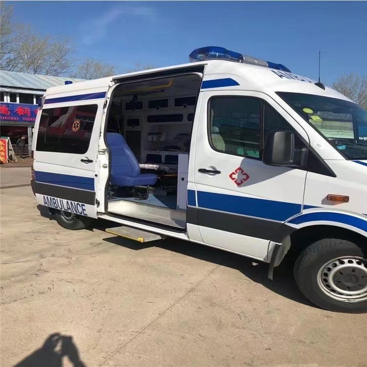 排湖风景区私人长途救护车出租转院回家