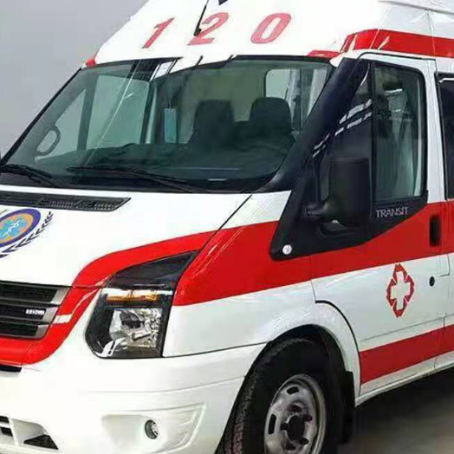 排湖风景区非急救护送病人转院租赁救护车的优缺点对比